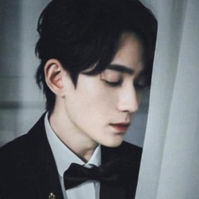 龙哥老婆最美